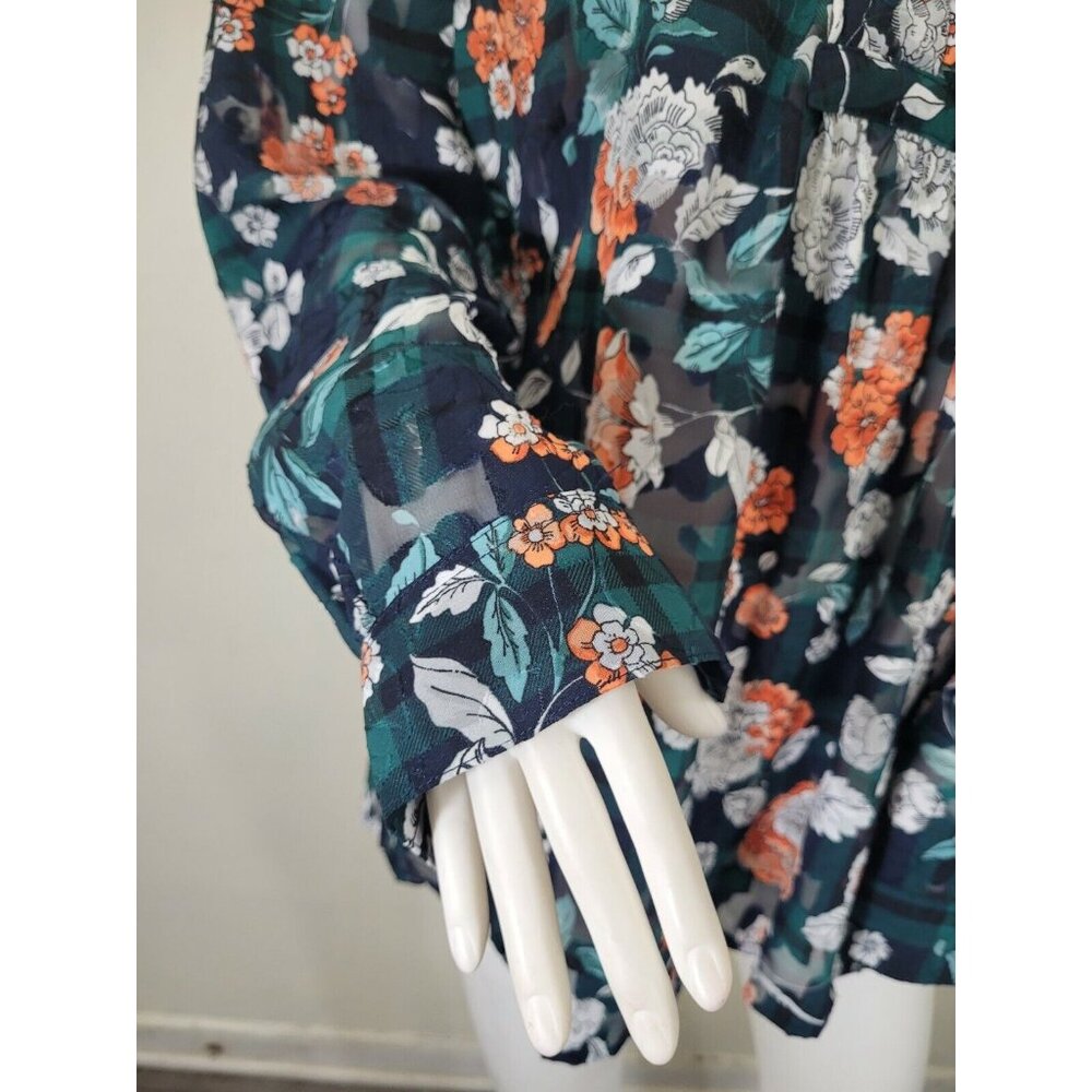 Tommy Hilfiger Women's Size S Blouse Urban Folklore Floral Top V Neck NWT 35 - Picture 8 of 12